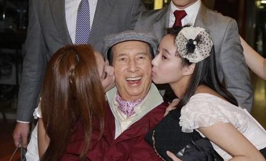 新澳门四肖期期准免费公开的特色,定性释义与解释落实